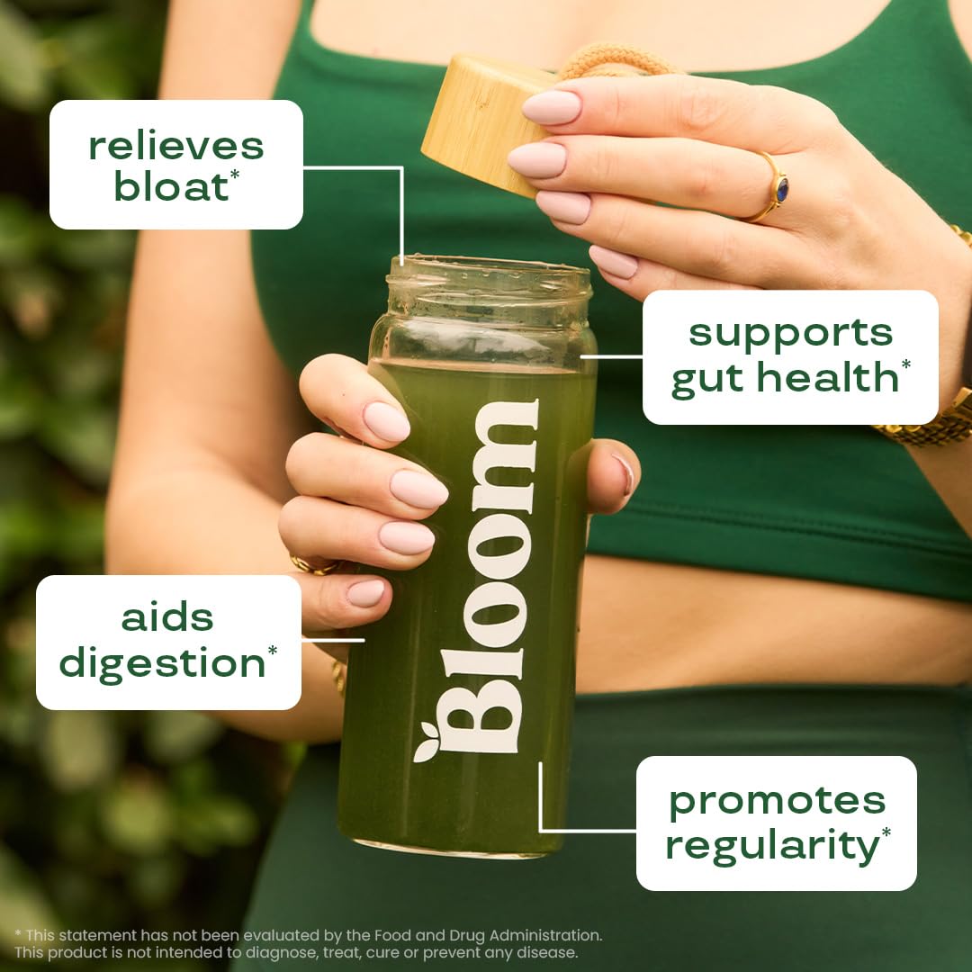 Bloom Nutrition Superfood Greens Powder, Berry, 30 Servings | Digestive Enzymes with Probiotics and Prebiotics, Gut Health, Bloating Relief for Women, Chlorella, Green Juice Mix