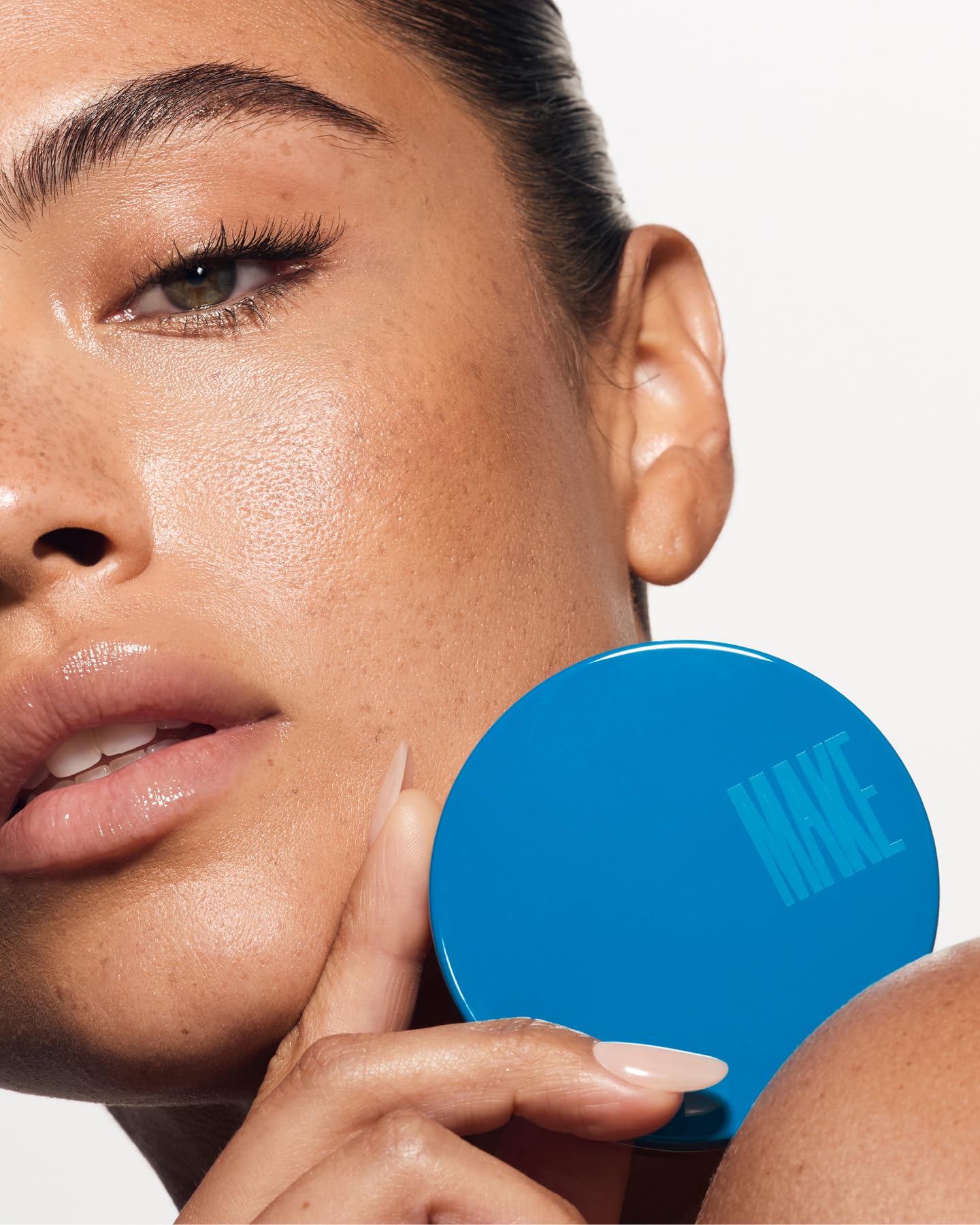 MAKE Beauty Skin Mimetic Microsuede Bronzer Powder - Matte Bronzing Powder Contour, Buildable Formula, Non Comedogenic, Long Lasting Color. Shade - Equinox for Medium to Deep Skin MAKEBuy Supplements Australia