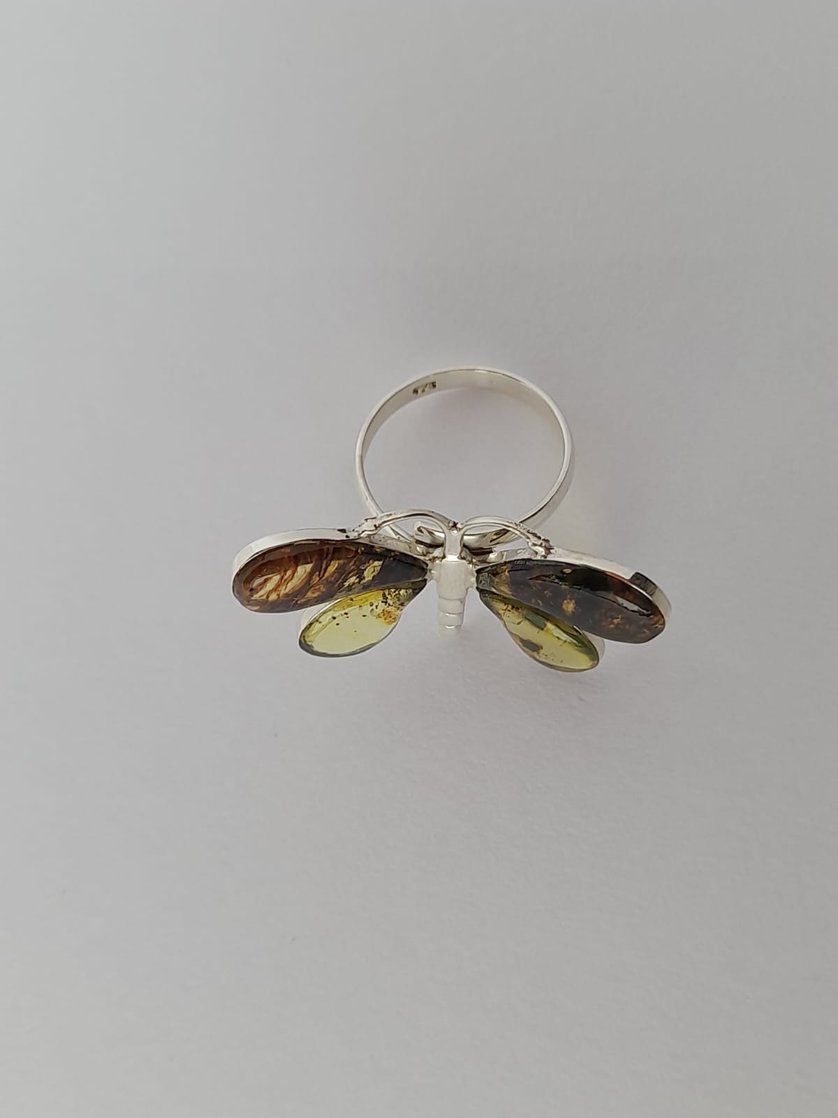 Anillo Ambar Mariposa