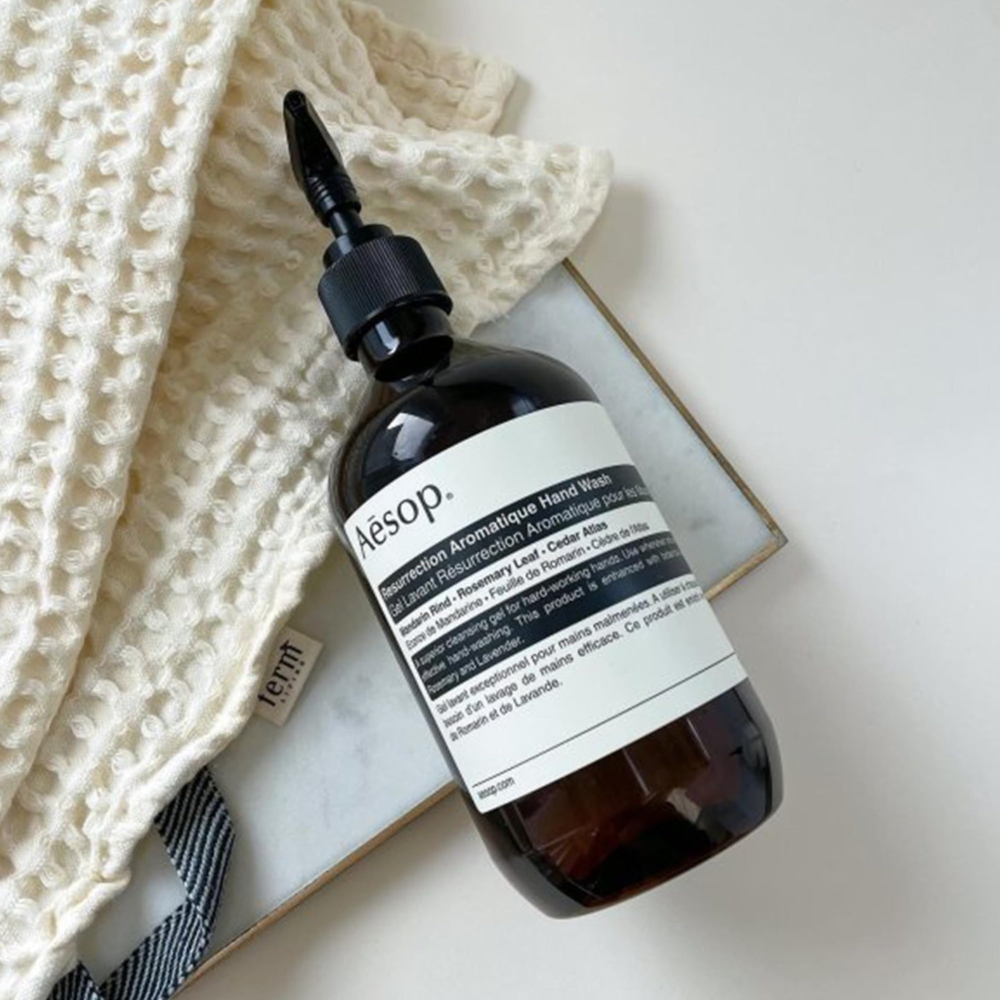 Aesop Resurrection Aromatique Hydrating Hand Wash | Gentle Non-Drying Hand Soap with Mandarin Rind, Rosemary, & Lavender - PrimeBioHealth - canada supplements
